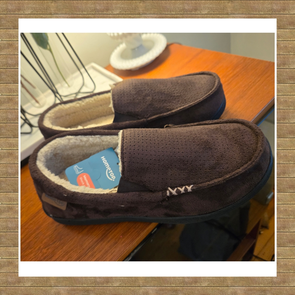Nwt Mens Suede Slip-On Slippers with Durable Rubber Sole Size 9